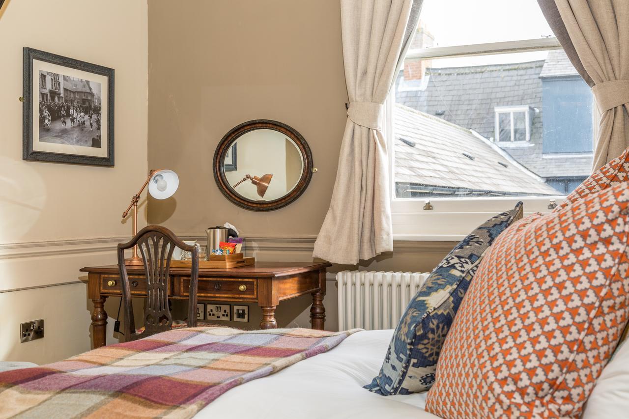 The Bull Hotel Olney Екстериор снимка