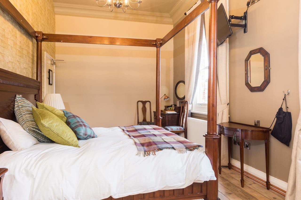 The Bull Hotel Olney Екстериор снимка