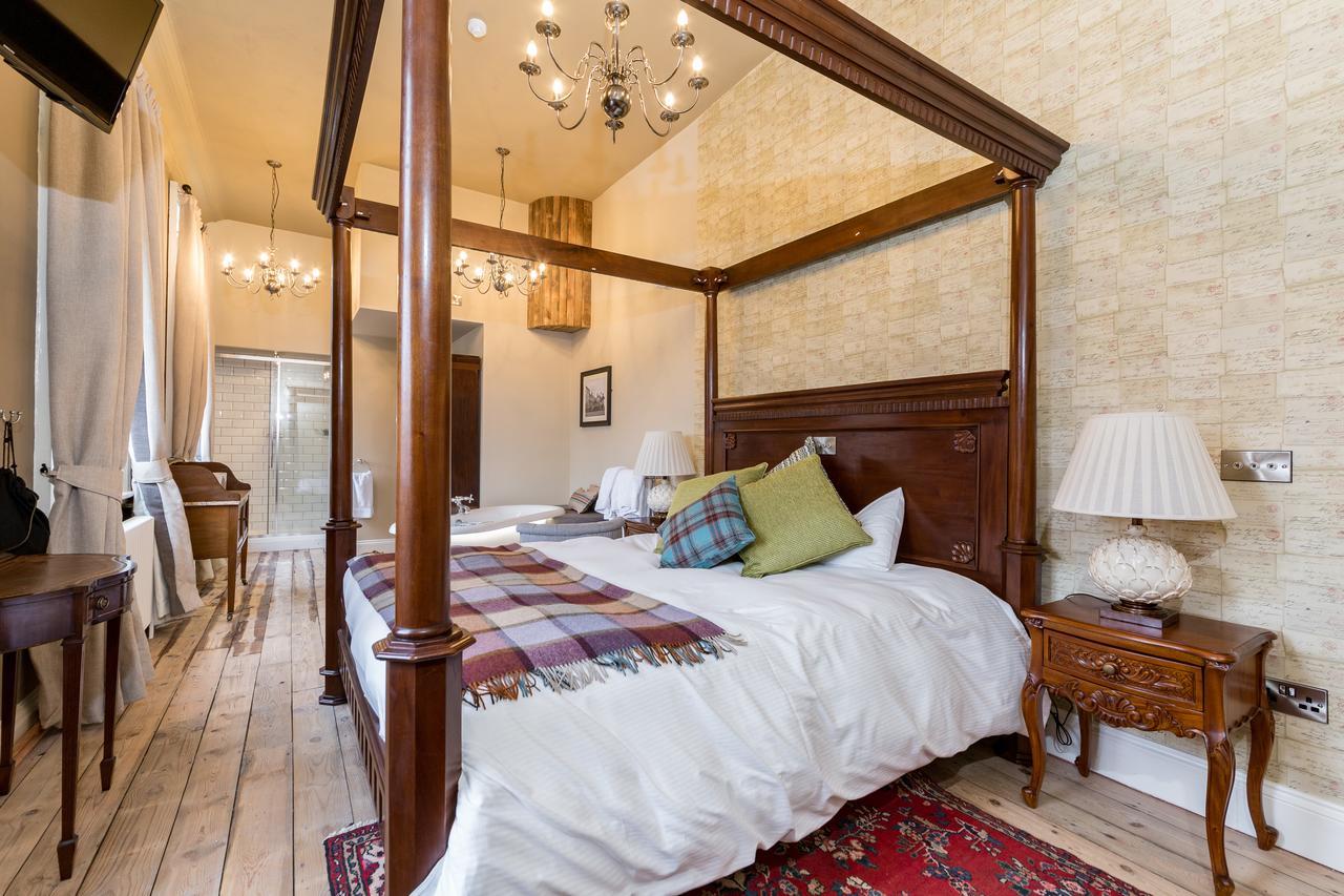 The Bull Hotel Olney Екстериор снимка