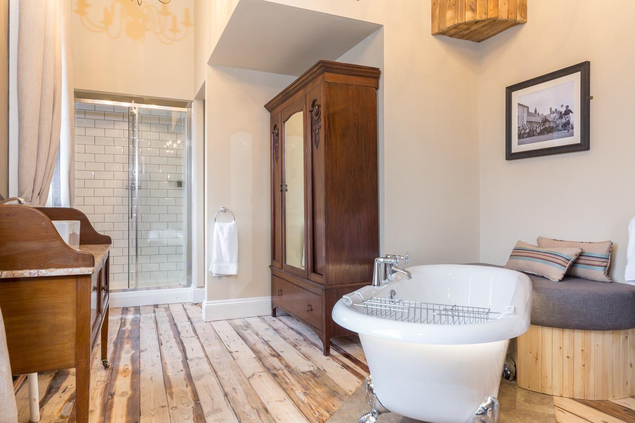The Bull Hotel Olney Екстериор снимка
